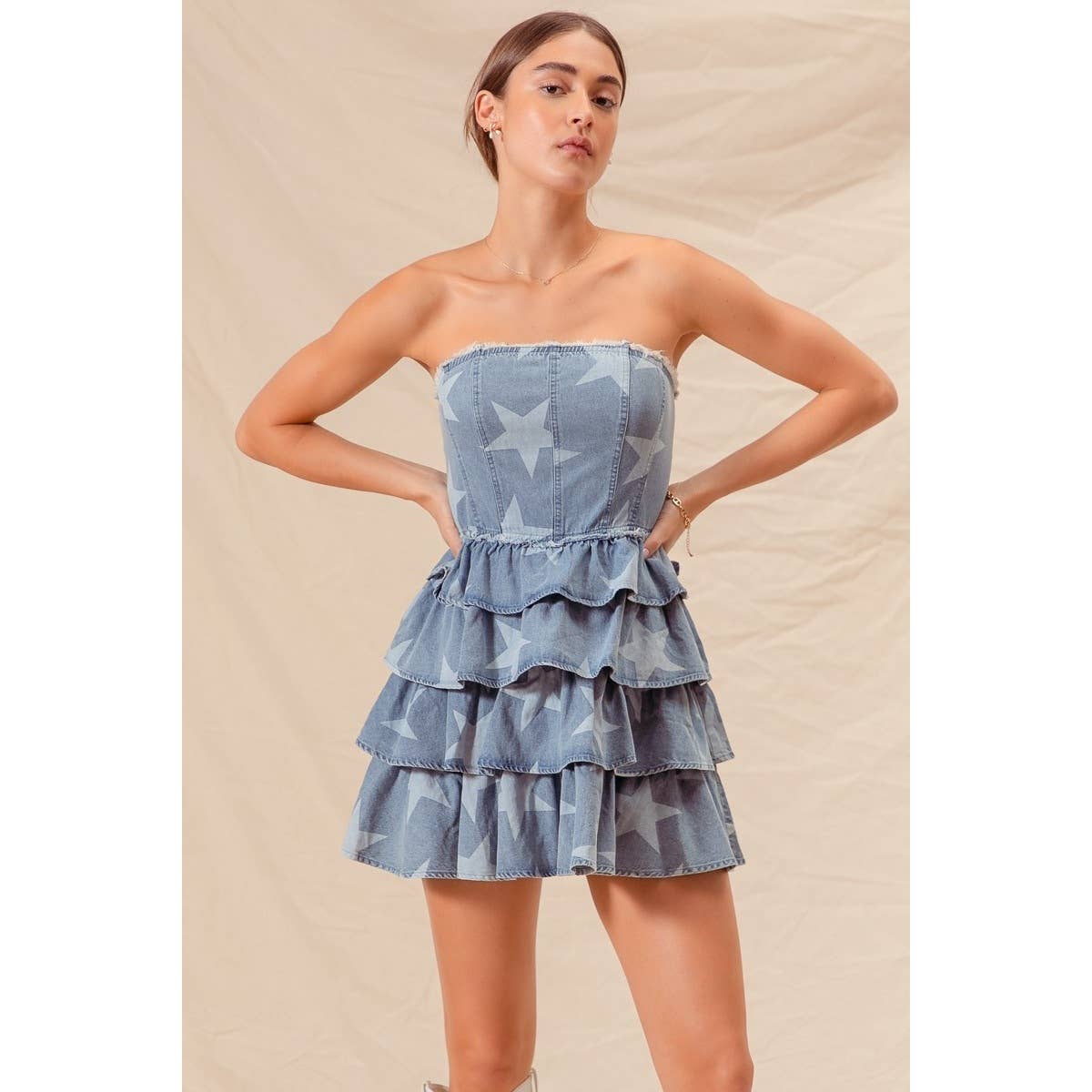 STRAPLESS VINTAGE STAR DENIM TIERED DRESS